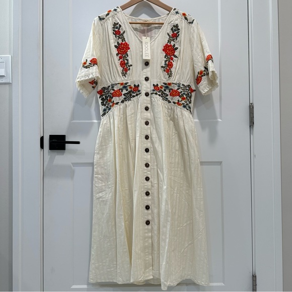 NWT Roolee Embroidered Floral V Neck MIDI Dress Size XXL - Picture 6 of 13